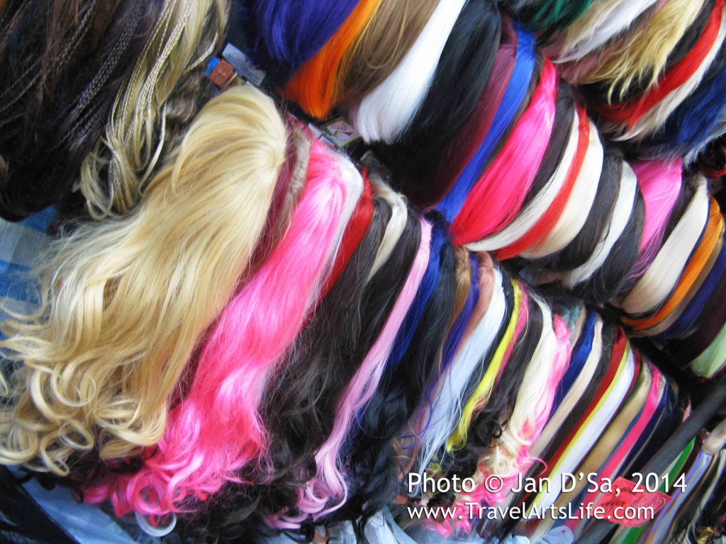 Now, I don't like wigs, but this made a colourful photograph.